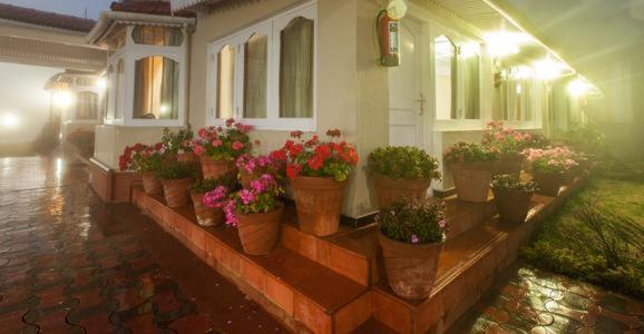 Bouganvilla Resort Ooty Exterior foto